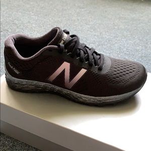COPY - New Balance Black Arishi shoes fresh foam